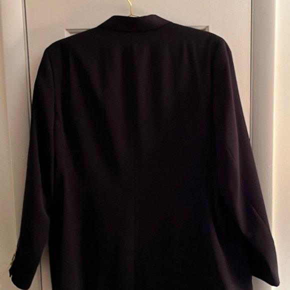 L.L. BEAN WOMEN'S NAVY BLUE BLAZER JACKET, 20, GOLD BUTTONS, NWT - Picture 3 of 3